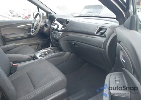 2021 Honda Passport Awd Sport from USA, damaged, VIN 5FNYF8H25MB038529